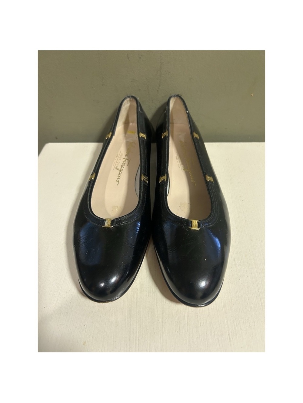 Salvatore Ferragamo Black Women's Leather Varo Bow Flats Size 8.5 B